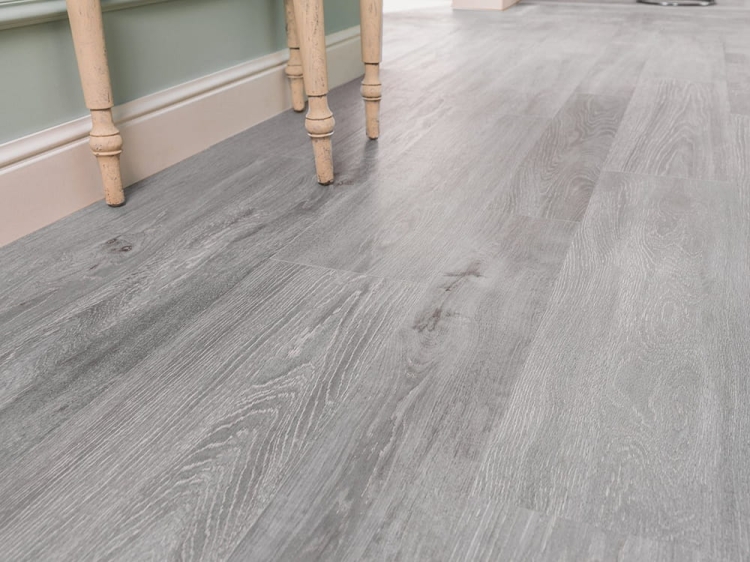 Tanzania Silver płytki gresowe imitujące drewno Venis Starwood