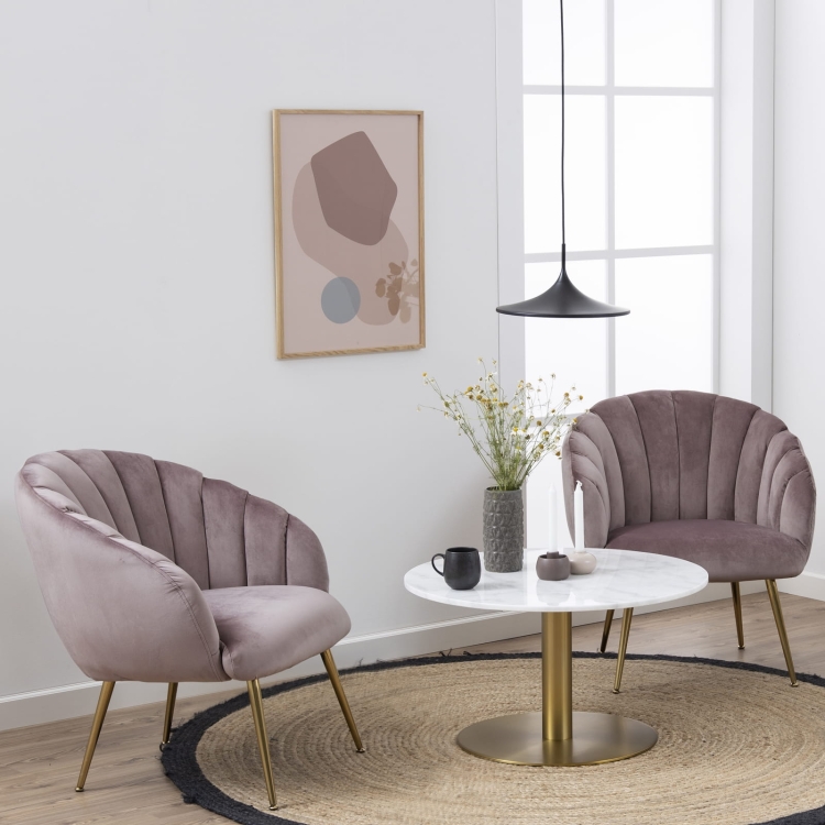 Okrągły stolik kawowy z marmurowym blatem na szczotkowanej metalowej podstawie