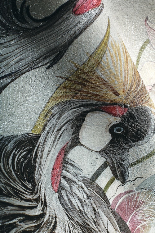 Tiara Wonderwall Studio fototapeta na wymiar egzotyczne ptaki i kwiaty lotosu