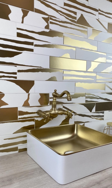 Dune Flat Savannah White & Gold