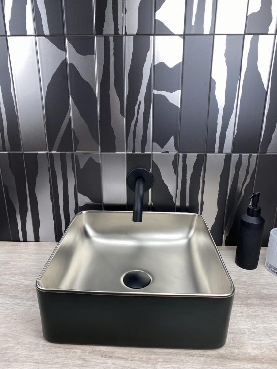 Dune Flat Savannah Black & Silver