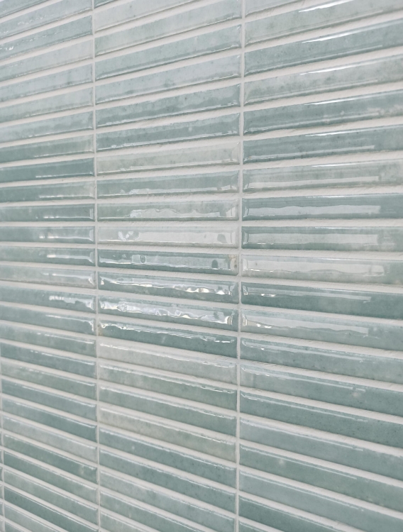 Dune Kit-Kat Mosaic Water Glossy