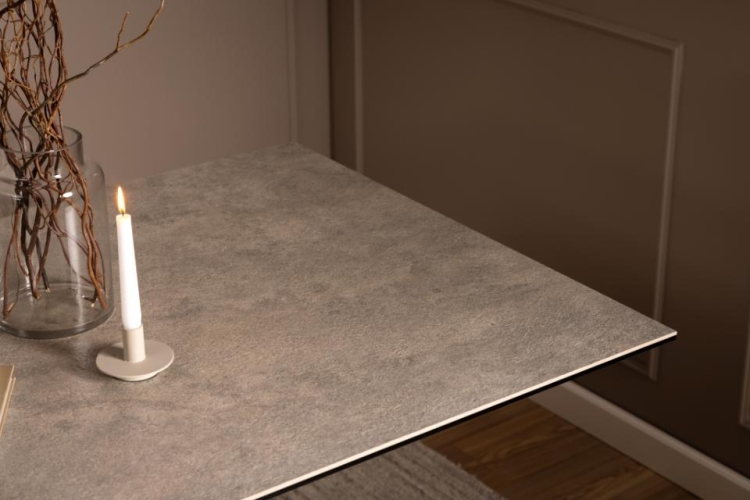 Heaven stół z blatem ceramiczno-szklanym i metalową podstawą