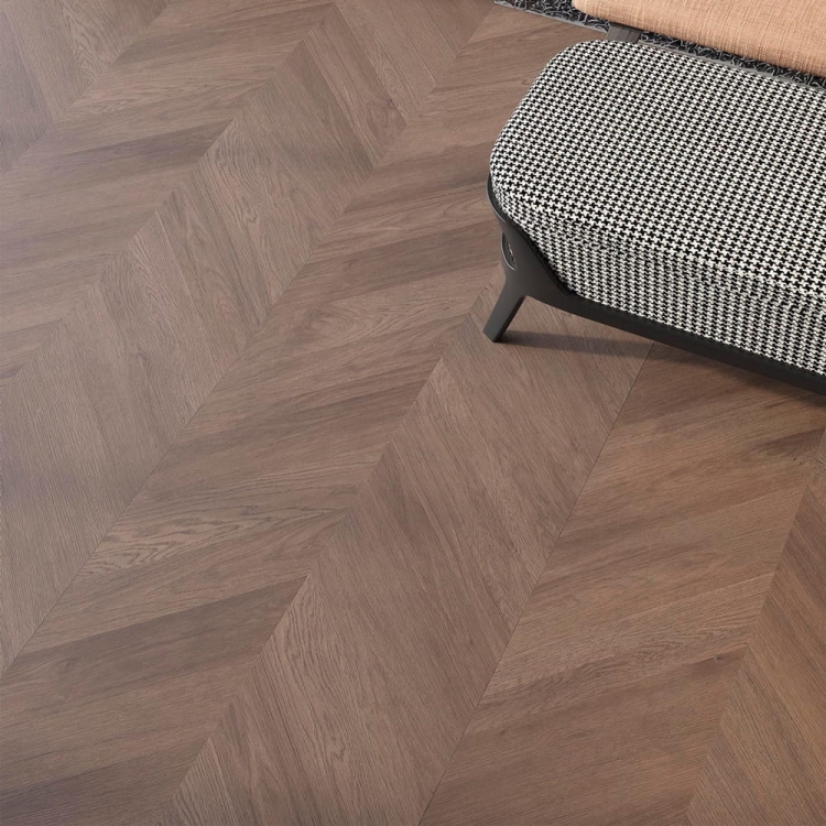 L'Antic Colonial Linkfloor Chevron Brown