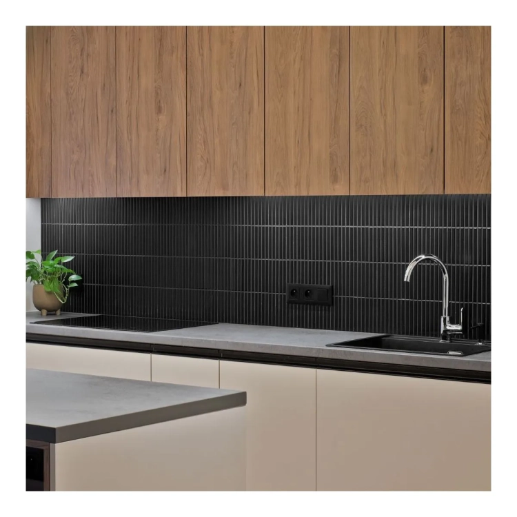 Raw Decor Stick Czarna matowa mozaika uniwersalna