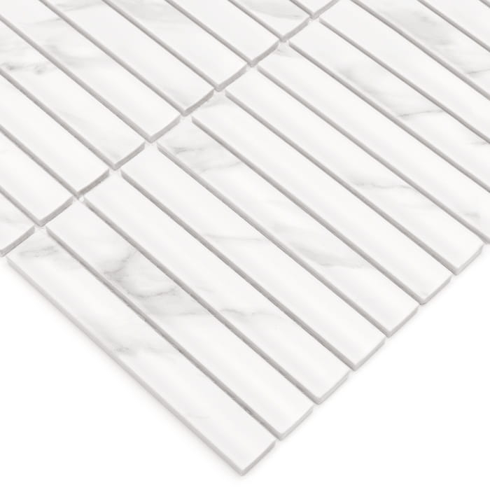 Dunin KitKat Carrara Matt marmurkowa matowa mozaika typu finger-stick