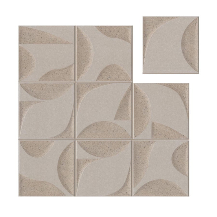 L'Antic Colonial Sails Earth