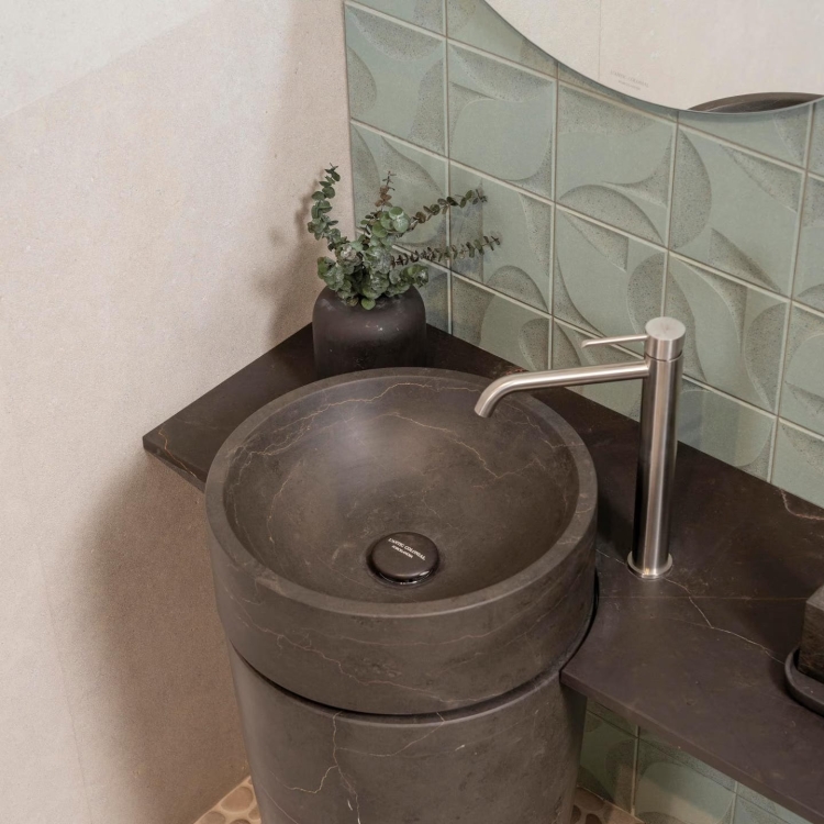 L'Antic Colonial Sails Emerald