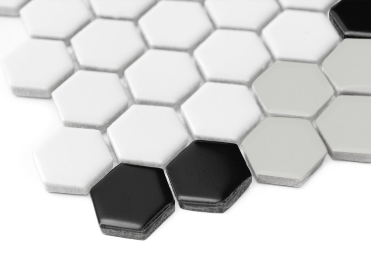 Dunin House Loves Mini Hexagon Garland Black