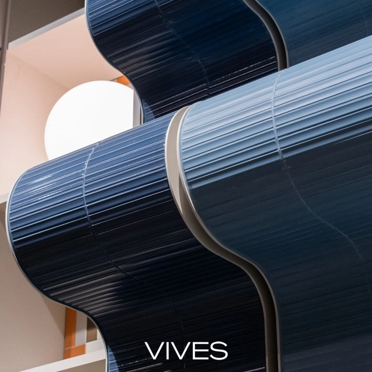 Vives Surf Waikiki Celeste