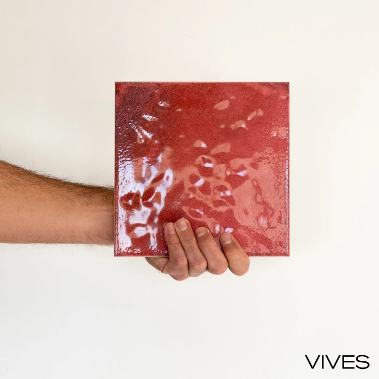 Vives Luca Granate-B 20x20 połysk czerwone płytki
