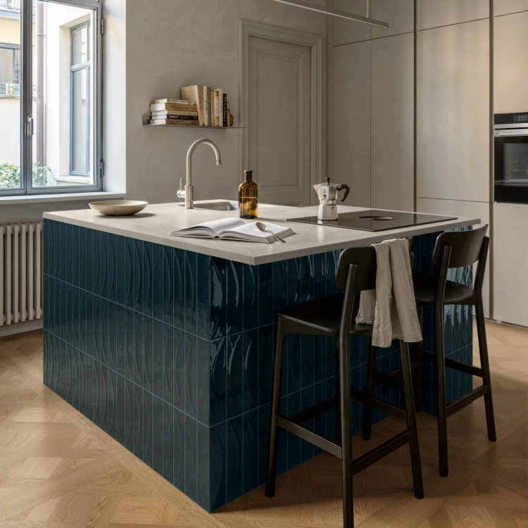 Marazzi Terralux 3D Pura Blu Lux 9,1x37,5 ciemnoniebieskie kafle dekor